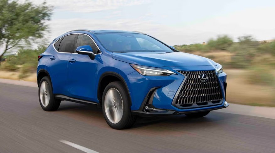 2025 Lexus NX 350h luxury hybrid SUV parked in an urban setting